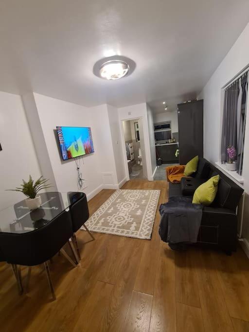 Luxury One Bedroom Flat Londyn Zewnętrze zdjęcie